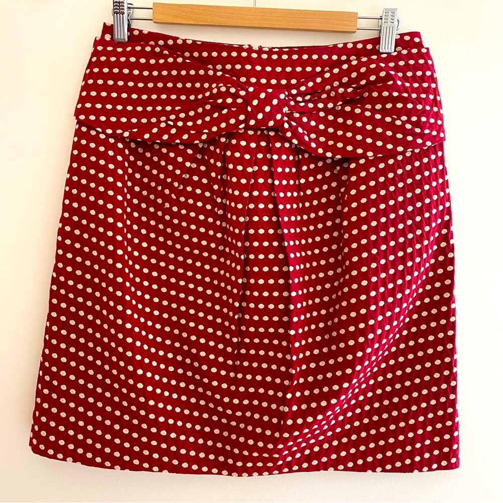 Hoss Intropia || skirt, gently used, good condition. European 40, US size M